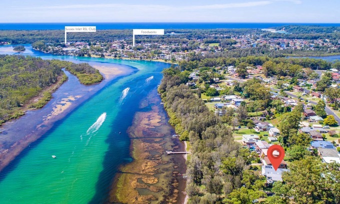 Sussex Inlet Maison | Views over St Georges Basin!