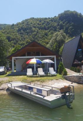 Milici Maison | Vikendica Maksim, Zelinje - Zvornicko jezero