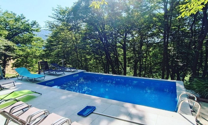 Banja Luka Maison | Vikendica za odmor Ušće - Cotage with Swimming Pool & River View