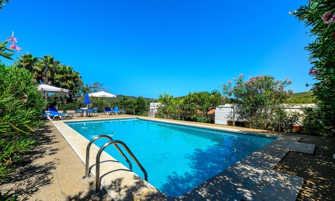 Santa Gertrudis Maison | Villa "Can Joan den Coves" avec vue montagne, piscine et Wi-Fi