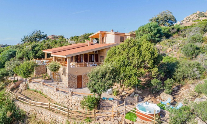 Costa Paradiso Villa | Villa à Costa Paradiso avec 3 chambres à coucher, 7 couchages