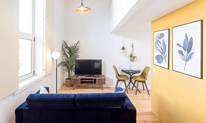 Cedofeita Maison | Vila Burgães - Casa 6 by LovelyStay