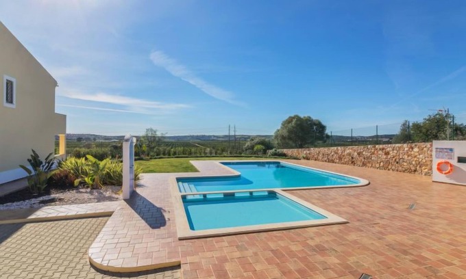 Monte Raposo Maison | Vila Caravela by Interhome
