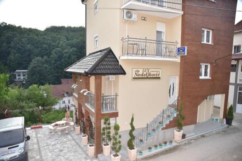 Sumadija Appartement | Vila Lux Nedeljkovic Gornja Trepca