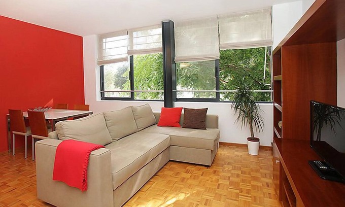 La Vila Olimpica del Poblenou Appartement | Vila Olimpica Pamplona by Interhome
