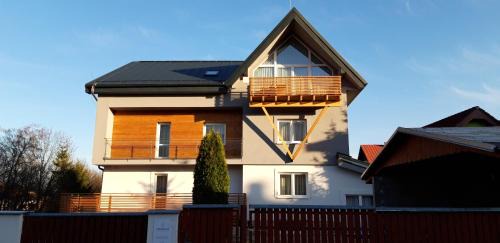 Nova Lesna Maison | Vila Somani