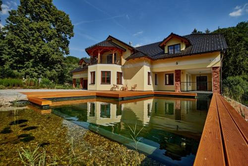 Cesky Dub Maison | Vila Starý mlýn