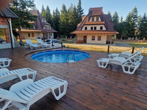 Beserovina Maison | Vila Tri Srca