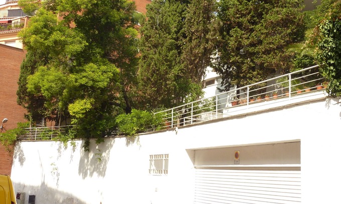 Gracia Maison | Vilaro Park Güell house with private pool. For groups of friends and families