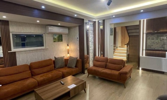 Beylikduzu Villa | Villa 7even by Luxury Group Swimming pool, Barbecue and amazing sunset view.