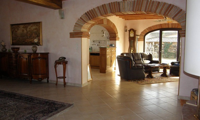 Senouillac Maison | VILLA 8/10 PERS. TRIANGLE ALBI GAILLAC CORDES