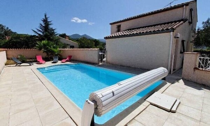 Maureillas-Las-Illas Villa | VILLA 9 personnes avec piscine privée