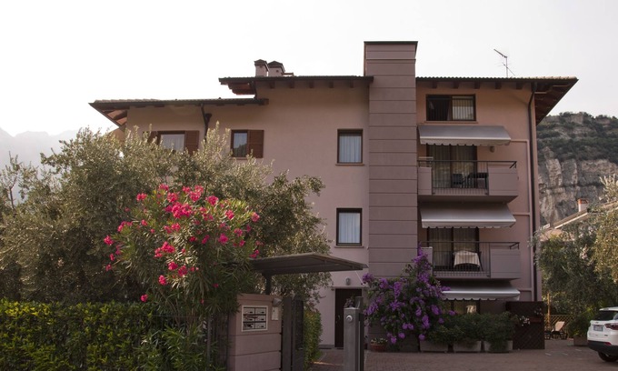 Torbole sul Garda Appartement | Villa Adriana Apartments 90m