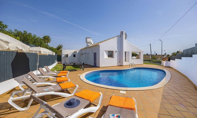 Areias de Sao Joao Villa | Villa Amendoeira by Villa Plus