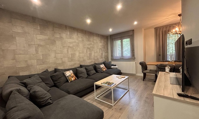 Benasque Appartement | Villa Aneto - Modern comfort in the heart of Benasque
