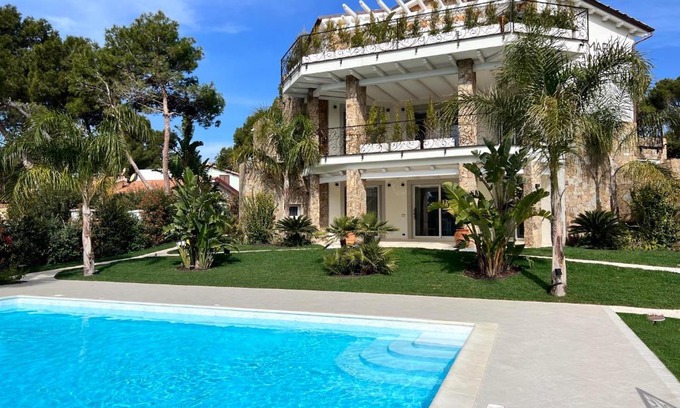Porto Pino Appartement | Villa Aquamarina Pintadera Blu