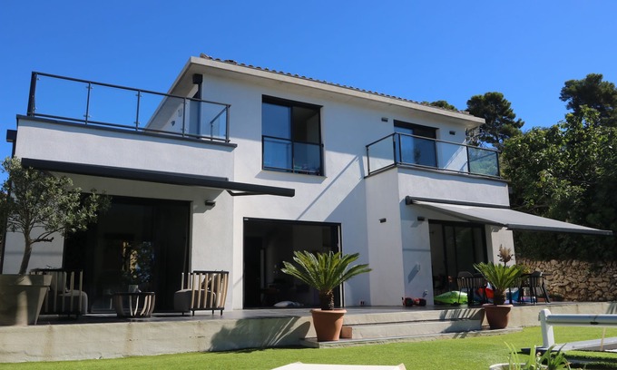 Les Trois Lucs Villa | villa architecte calme absolu idéalement placée piscine