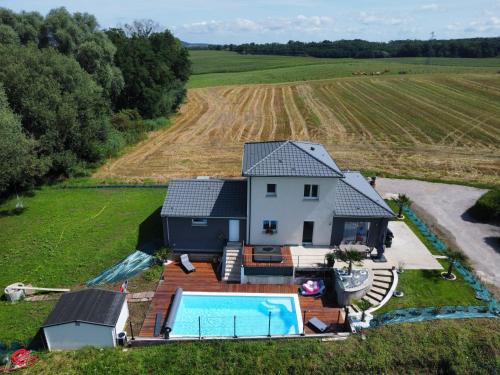 Flainval Villa | Villa au calme suréquipée 3 ch 8p maxi