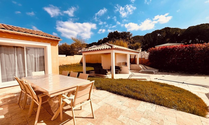 Generac Villa | Villa Aurea : un havre de paix avec piscine / 8 pers