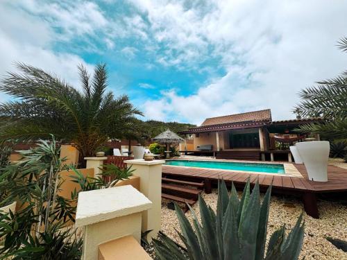 Santa Cruz Maison | Villa Autentico Aruba
