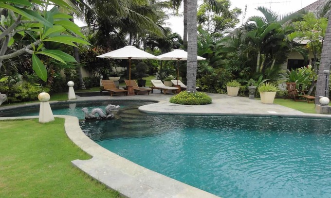Dencarik Villa | Villa Bahagia, Lovina beach villa avec piscine privée à - jusqu'à 10 personnes
