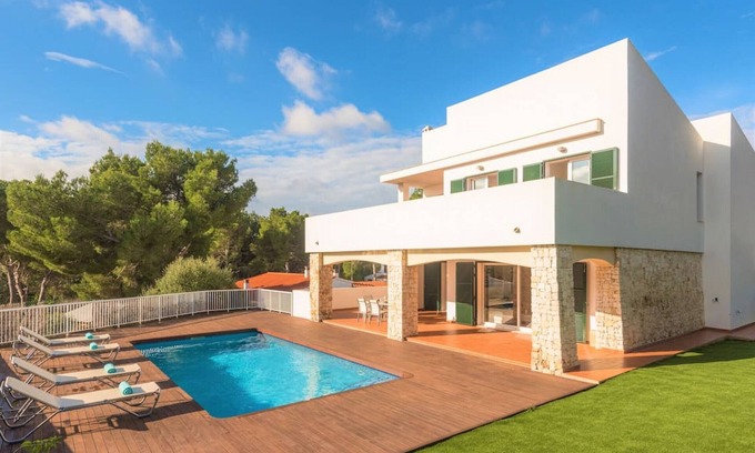 Son Parc Villa | Villa Barbara - piscine privée, plage, air conditionné complet et WiFi gratuit