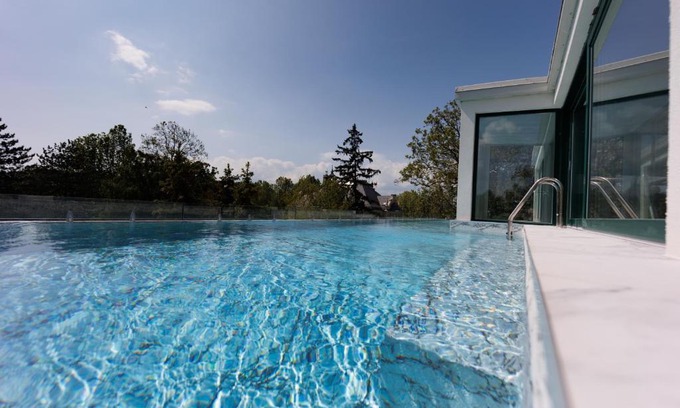 Siofok Aranypart Appartement | Villa Bauhaus Wellness Apartman