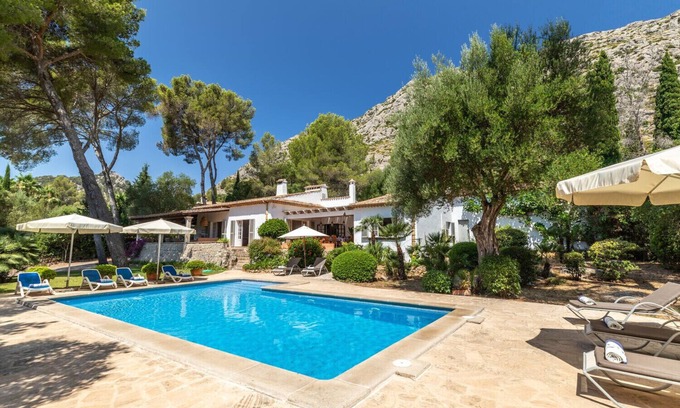 Urbanitzacio la Font Villa | CHALET BELLA FONTE - RETRAITE DE LUXE
