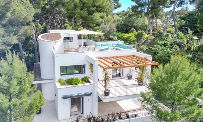 Cap-Ferrat Villa | Villa Bois du Roy - 5 Chambres - Piscine - Hammam- Proche Passable