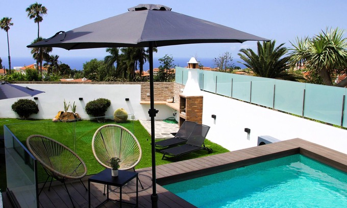 Las Arenas Villa | NEW: Villa "Brisamar" with spectacular sea views and pool