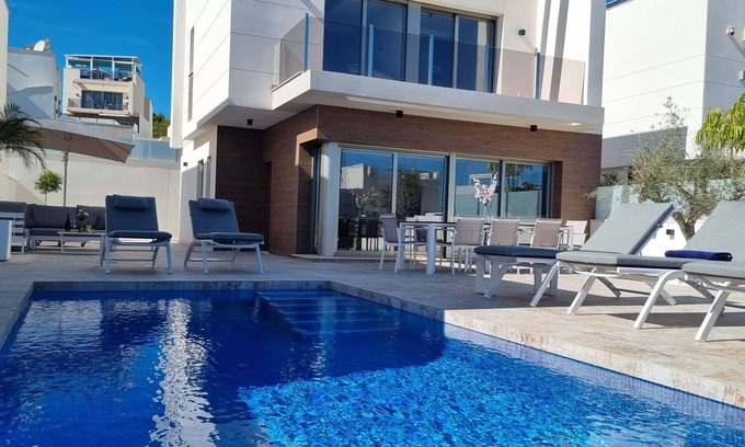 Cala del Portet Villa | Villa Cantarera - San Miguel de Salinas