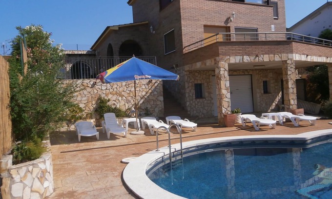 Vidreres Maison | Villa Cal Sotet, Private pool, Relax and Comfort