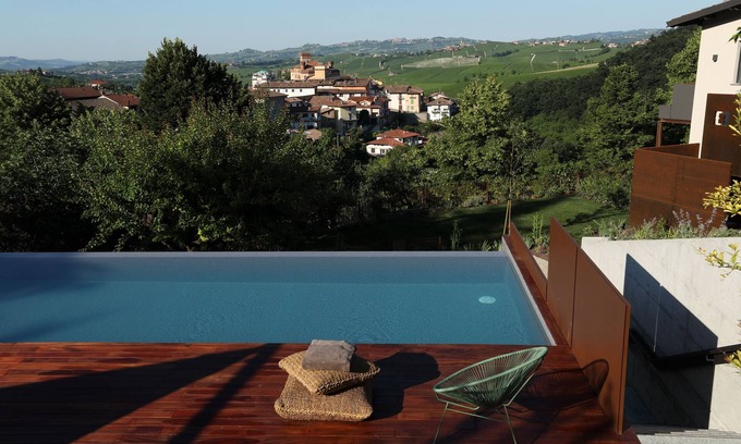 Barolo Appartement | Villa Carla Barolo: Rocche di Castiglione Suite