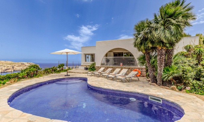 Cala Carbo Villa | Villa Casa Blanca Carbo for six people with pool