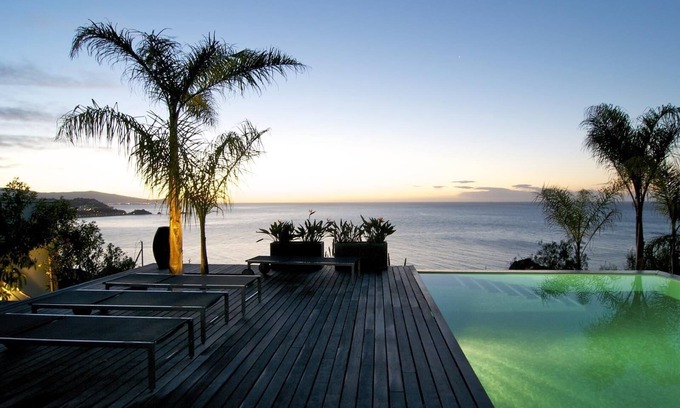 Almunecar Villa | Villa 'Casa Geniol Luxury' avec vue sur mer, piscine privée et Wi-Fi
