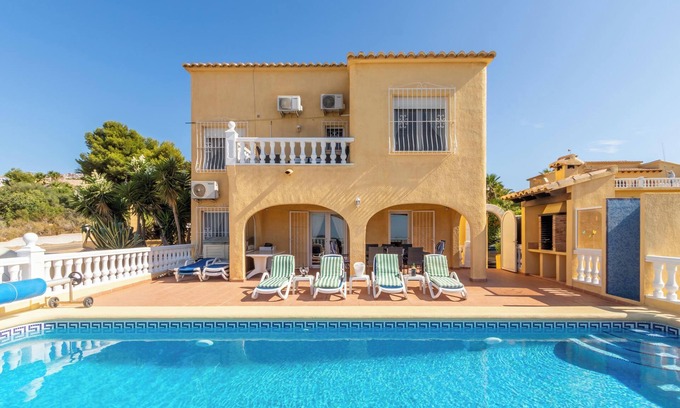 Cumbre del Sol Villa | Villa "Casa Maravilla" avec vue sur la montagne et la mer et piscine privée