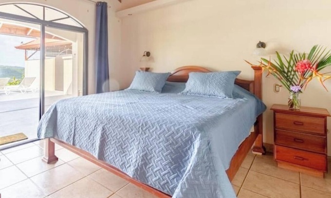 Cascada Azul Maison | Villa Cascada Sanctuary