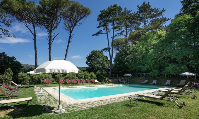 Monteluiano Villa | Villa 'Castello Di Magrano' avec piscine privée, terrasse privée et Wi-Fi