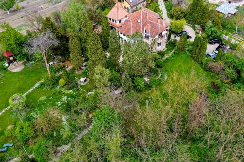 Banpotoc Maison | Villa Castelul Maria