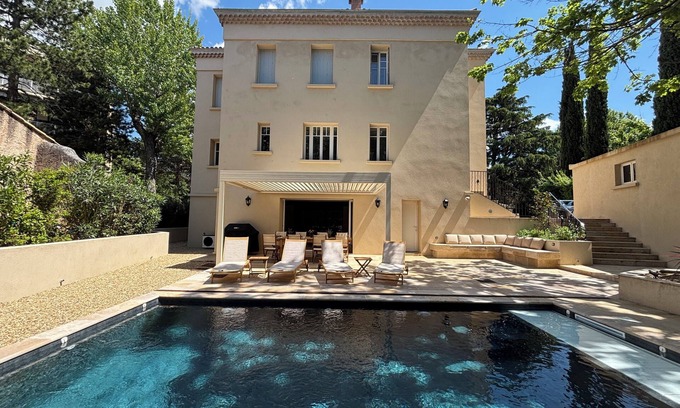 Couronne Urbaine Maison | Villa Cézanne, en plein centre d'Aix en Provence