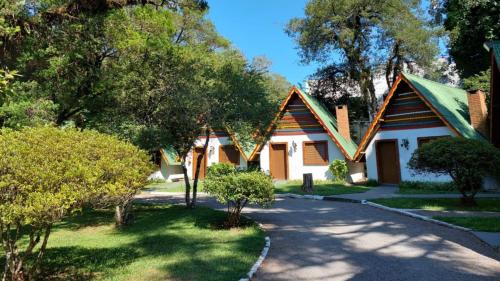 Vila Suica Cabine | Villa Chalés Gramado - OH HOTÉIS
