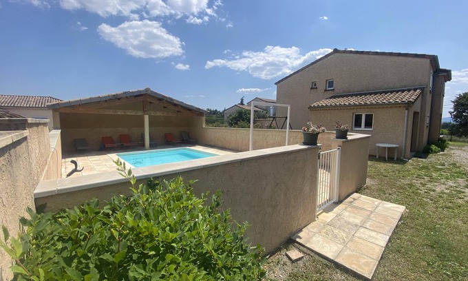 Balazuc Villa | Villa Chazotte + piscine privative en sud Ardèche, à Balazuc , Animaux acceptés