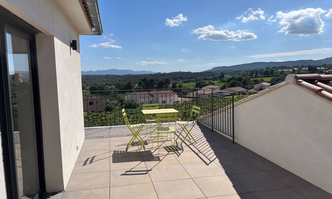 Puyloubier Villa | Villa contemp. 210m2 proche Aix en Provence Ste-Victoire superbe vue Piscine