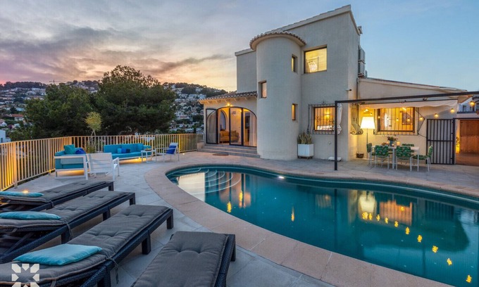 Pinar del Advocat Villa | Villa CORAL by Abahana Villas