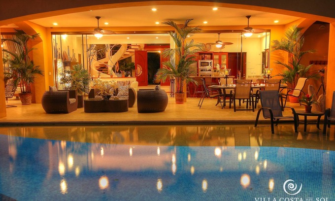 Samara Villa | Villa de luxe avec vue sur l'océan | Petit déjeuner, navette et service 5 étoiles inclus⭐️⭐️⭐️⭐️⭐️