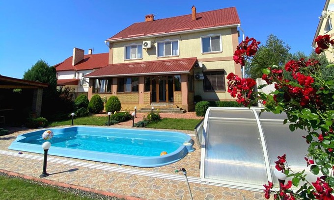 Jasienow Maison | Villa Costa
