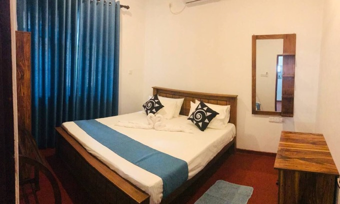 Weligama Maison | VILLA COZY , Charming 3-bedroom villa in Weligama with WiFi and AC