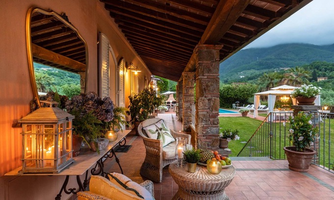Capannori Villa | VILLA DANA, 4 bedrooms 4 bathrooms Retreat Villa with Private Swimming Pool and SPA