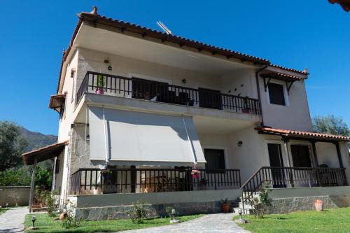 Diakofto Maison | Villa Danae