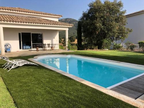 Eccica-Suarella Villa | Villa de charme avec piscine entre Ajaccio et Porticcio